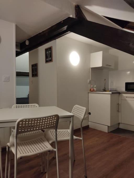 Studio Remois - Wifi/Netflix Reims Eksteriør billede